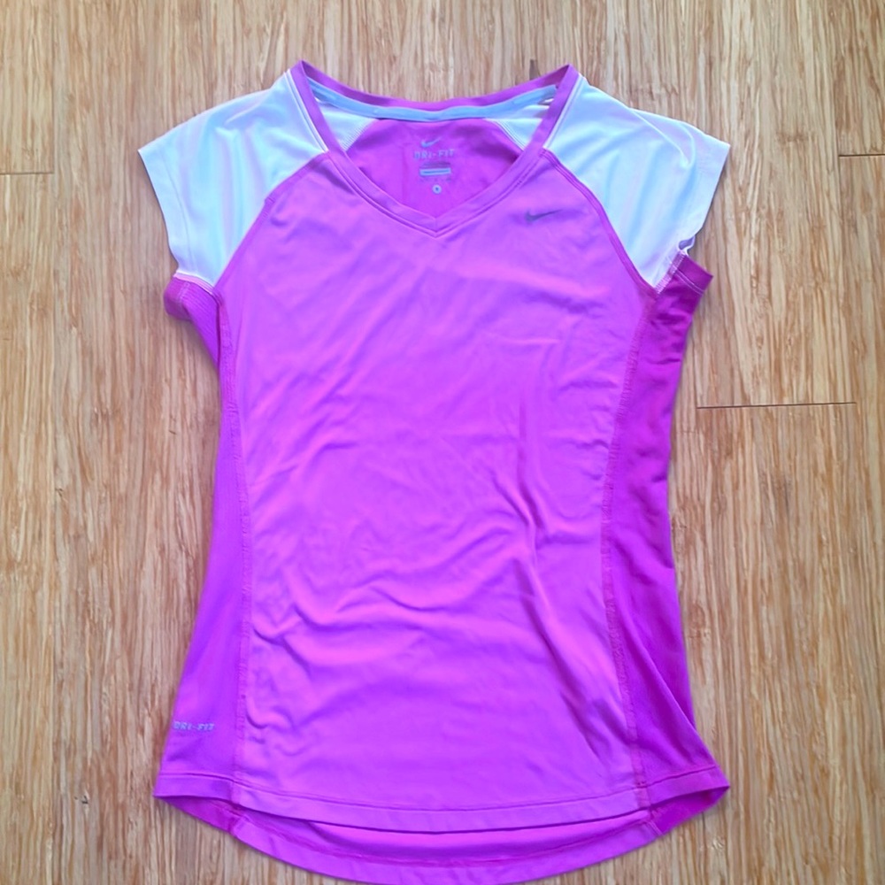 Nike Dri Fit Very soft workout shirt